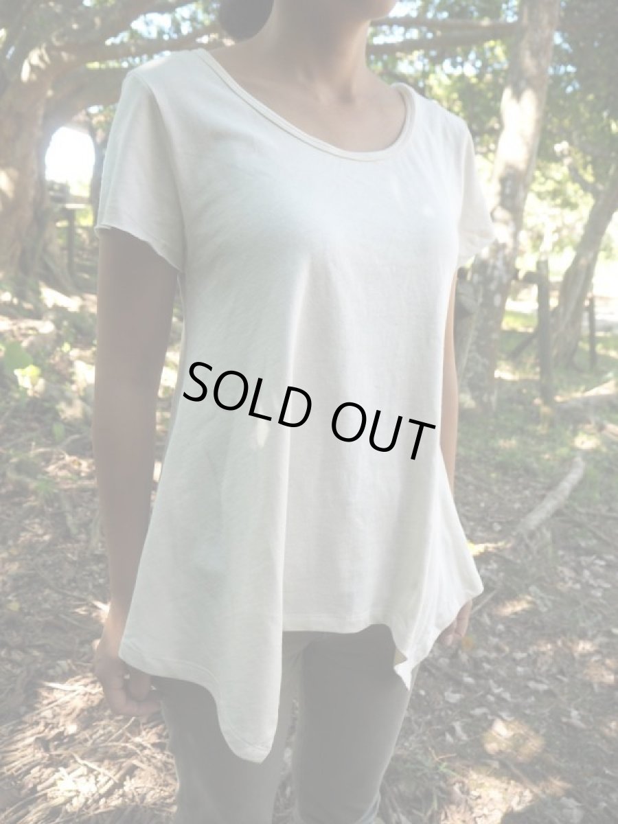 画像2: すみれアウトレットのみ　ラスト１！*＊Organic Cotton x Hemp アシンメトリーTシャツ ６colors -ukA original- (2)