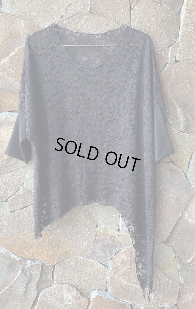 画像1: ブラックのみ！Asymmetry Dolman Sleeve　レース　２カラー　NOMAD WORLD [直送アイテム]　送料無料対象外 (1)