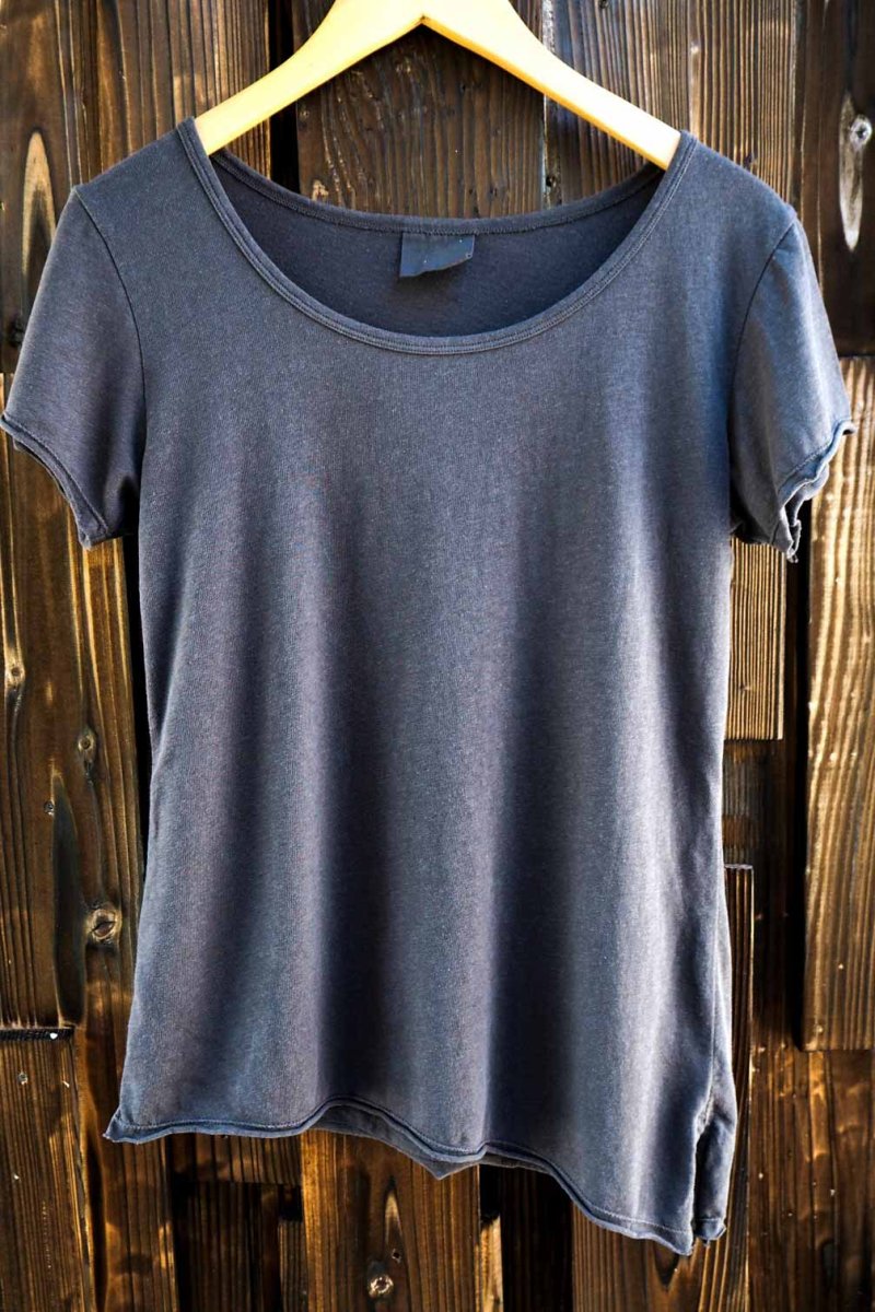 画像11: *＊すみれMサイズのみ！”ゆるやか斜めカット！Organic Cotton x Hemp ukA x TrishuL コラボTシャツ 4 colors -ukA original- (11)