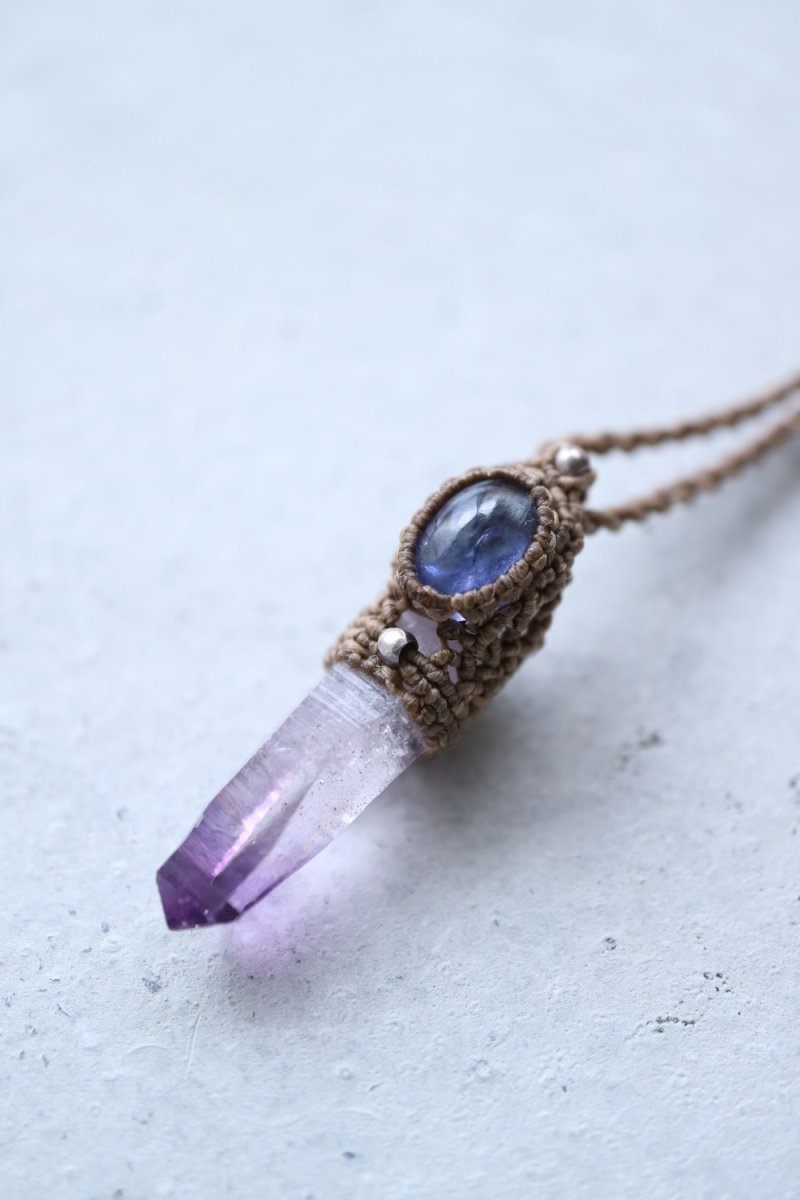 画像15: 30%OFF!!    ベラクルスアメシストとタンザナイト マクラメペンダント　Liber minerals (15)