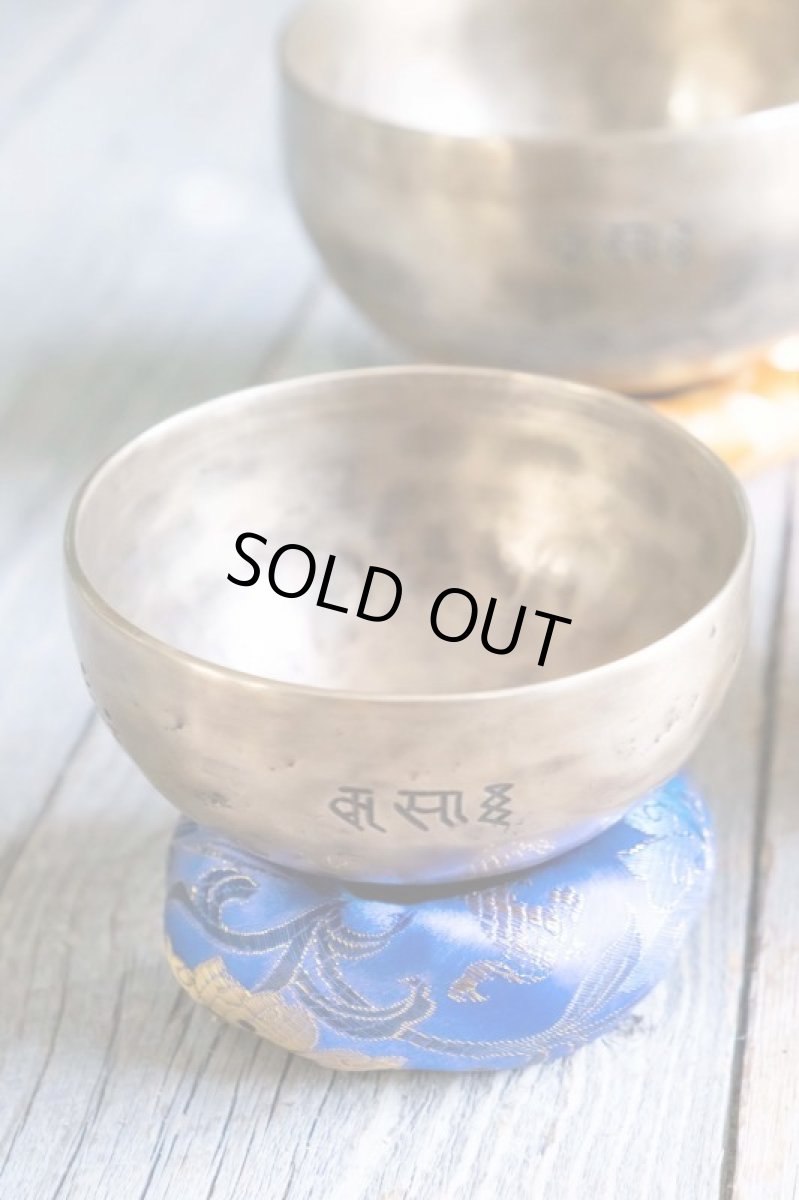 画像9: 希少!プロ演奏用フルムーンボウル7個セット 直筆証明書付き Himalayan sounds 【ブランド直送】 (9)