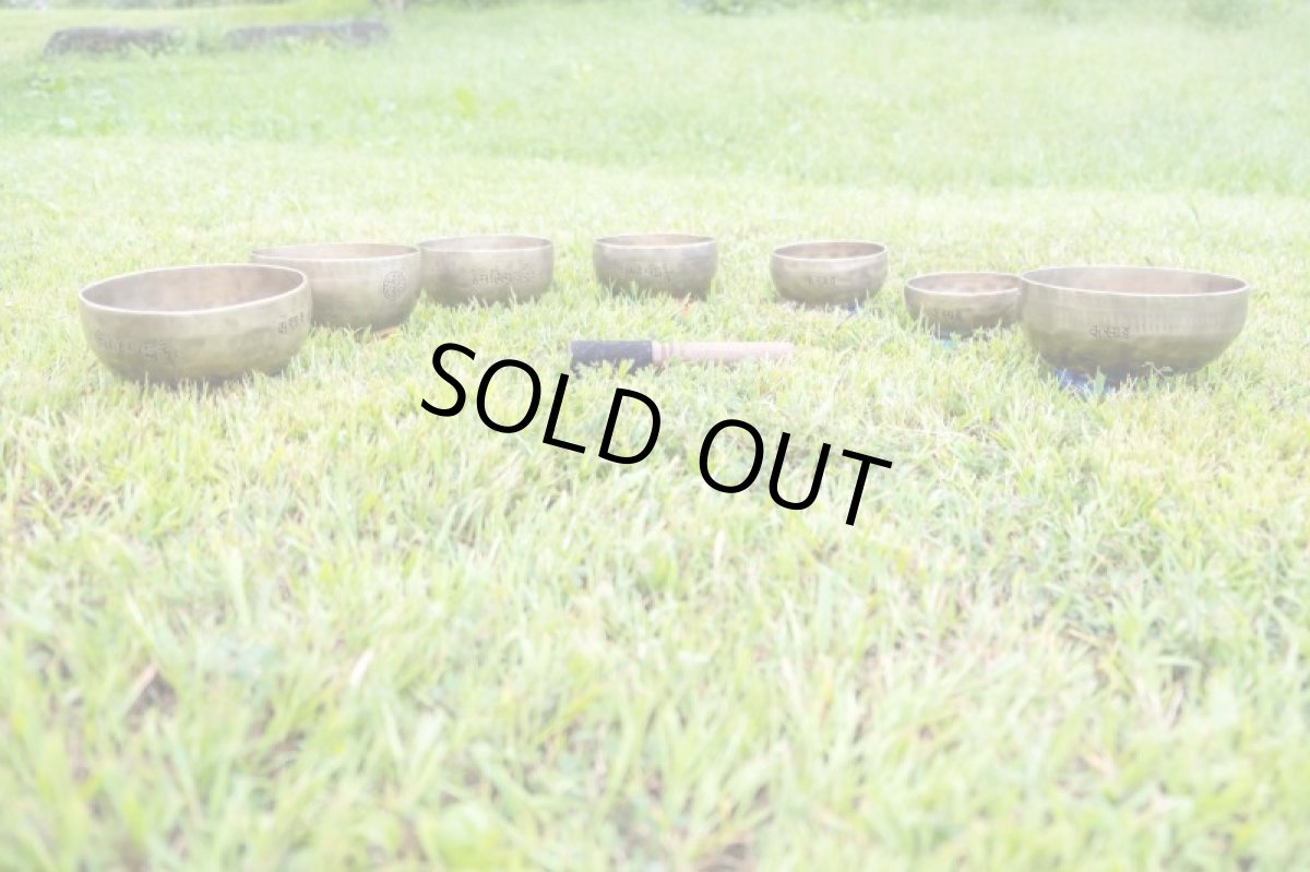 画像16: 希少!プロ演奏用フルムーンボウル7個セット 直筆証明書付き Himalayan sounds 【ブランド直送】 (16)