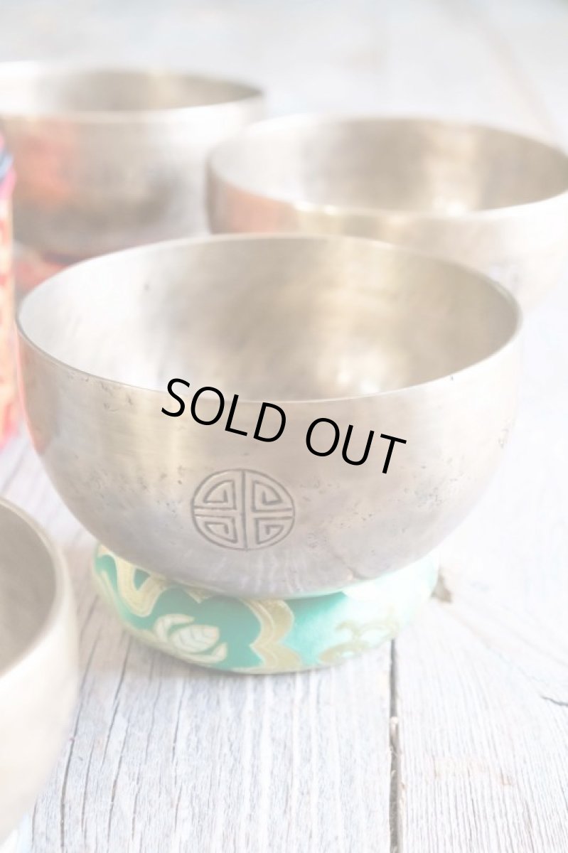 画像11: 希少!プロ演奏用フルムーンボウル7個セット 直筆証明書付き Himalayan sounds 【ブランド直送】 (11)