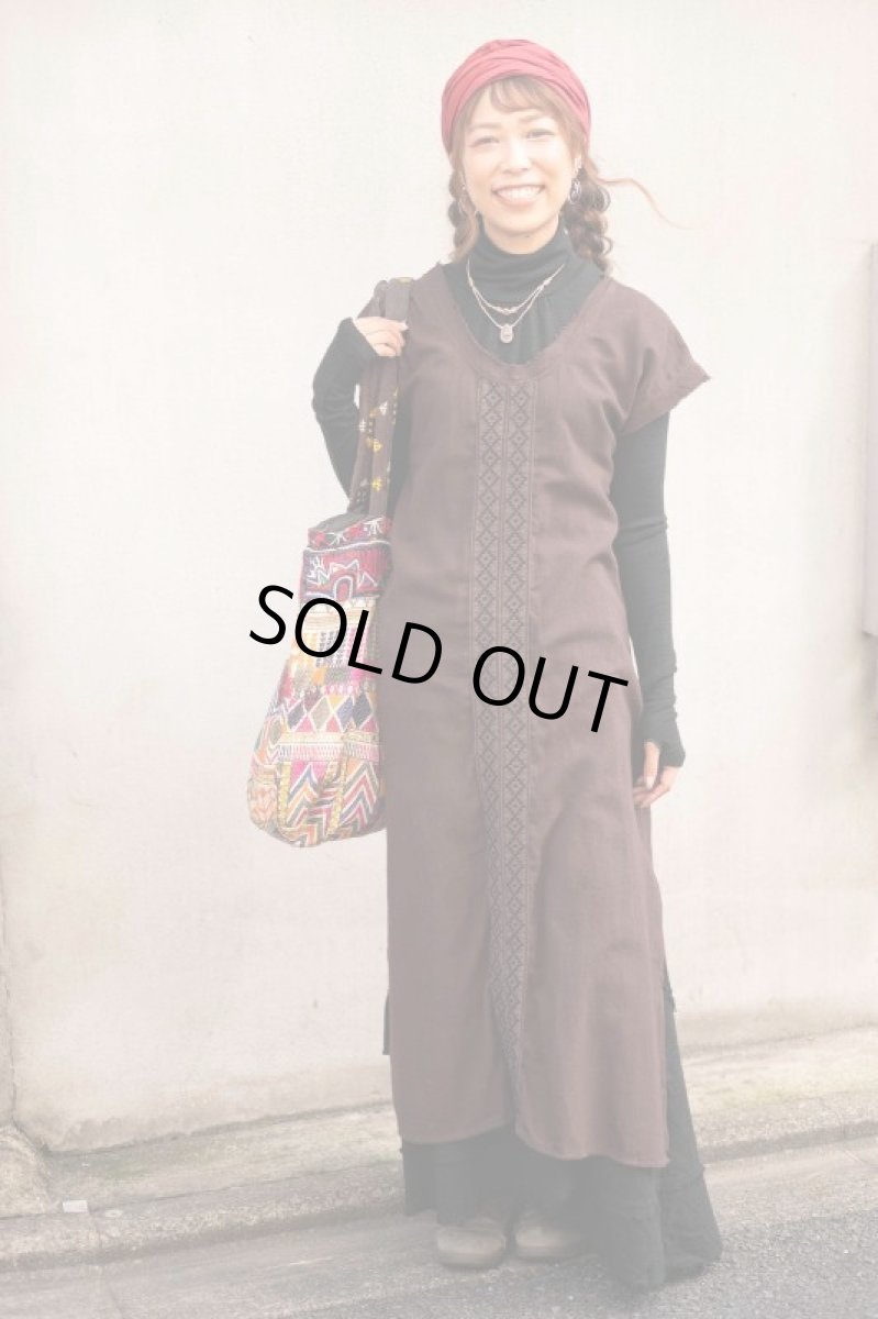 画像1: マサラのみ！50%OFF!!Cotton earth 刺繍　Dress　６カラー　~ukA earth~MANU★！ (1)