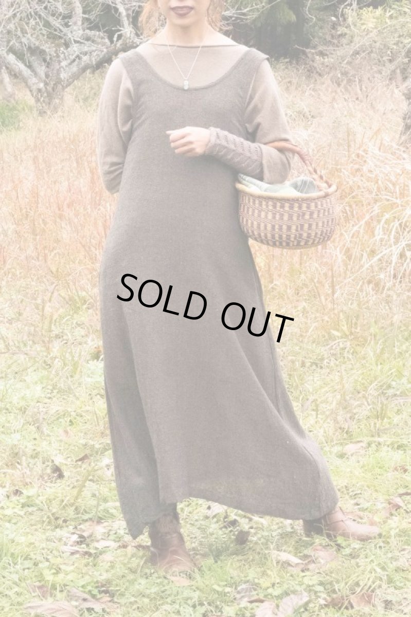 画像9: ブルーのみ　ラスト1！カディ  ローコットン　Open Back Dress with Pockets  ２カラー　Brahmi crafts (9)