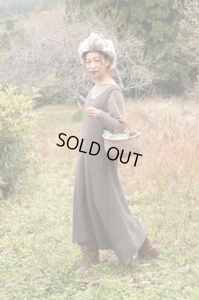 画像14: ブルーのみ　ラスト1！カディ  ローコットン　Open Back Dress with Pockets  ２カラー　Brahmi crafts (14)