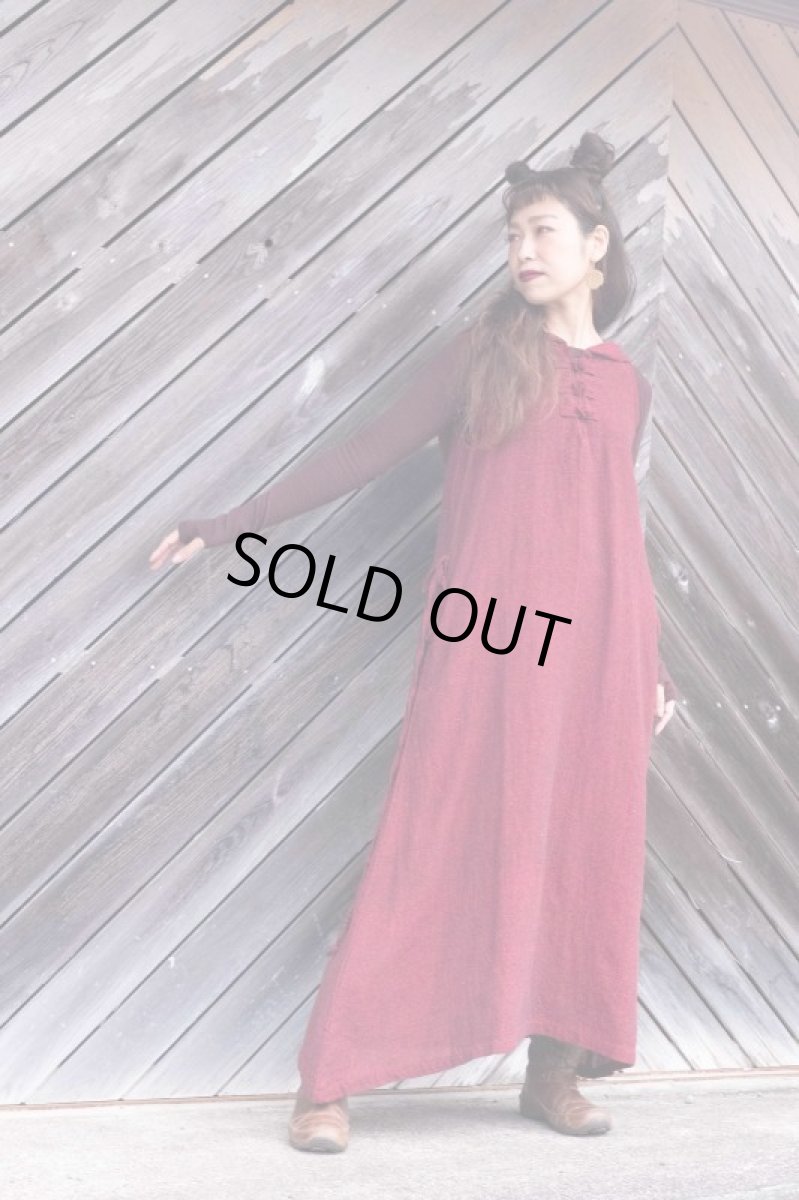画像9: ブラウンのみ　ラスト１！カディ　ローコットン　Boho Long Woman  Dress with Pockets and Hoodie　３カラー　Brahmi Crafts (9)