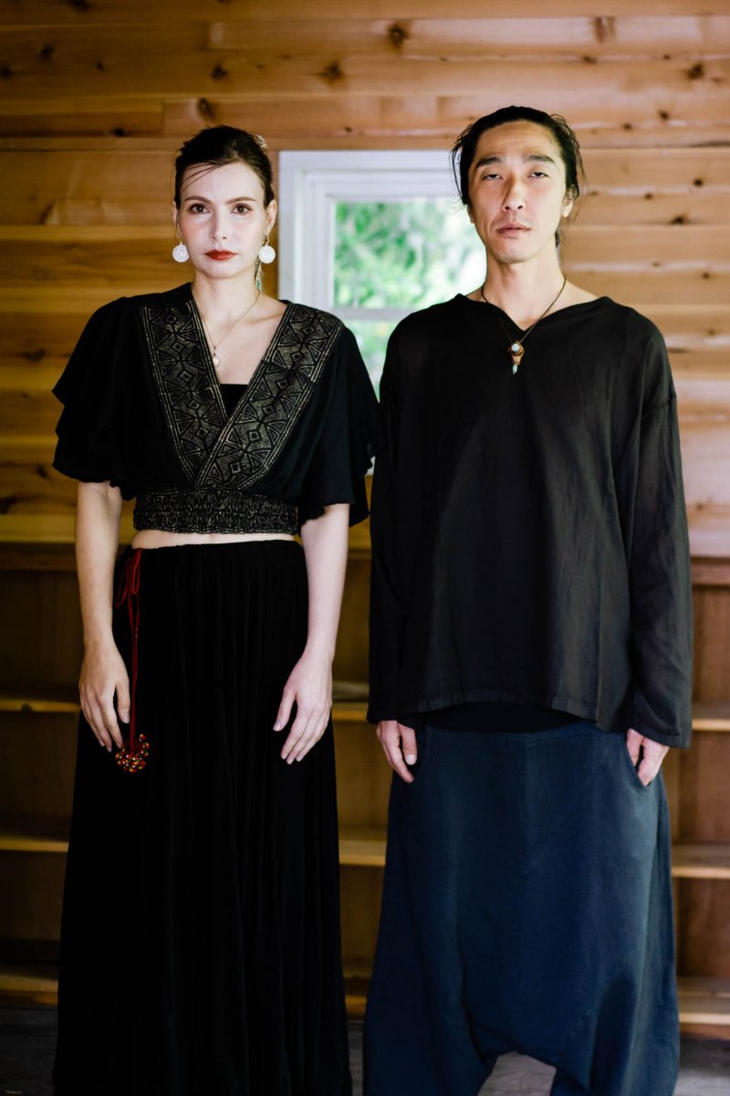 画像16: ユニセックス　20%OFF!! 薄手コットン　ロングTシャツ  ３カラー (16)