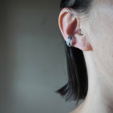 画像5: uneven earcuff　イヤーカフ　SまたはM　真鍮またはシルバー　Vani  [ブランド直送] (5)