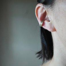 画像7: uneven earcuff　イヤーカフ　SまたはM　真鍮またはシルバー　Vani  [ブランド直送] (7)