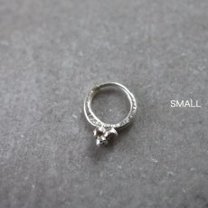 画像10: シングルピアス　chakra hoop　SまたはMサイズ　シルバー925またはゴールド18KGP   Vani  [ブランド直送] (10)