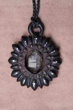 １点物　水晶原石と黒檀ネックレス　Techura works