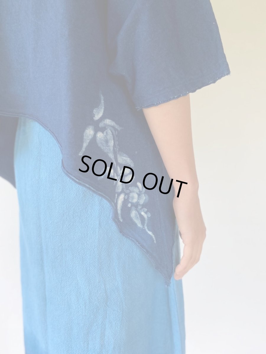 画像9: 1点物　藍染め　型染め　ヘンプコットン　ウィングポンチョ　花巡り　まんだらや　[ブランド直送] (9)