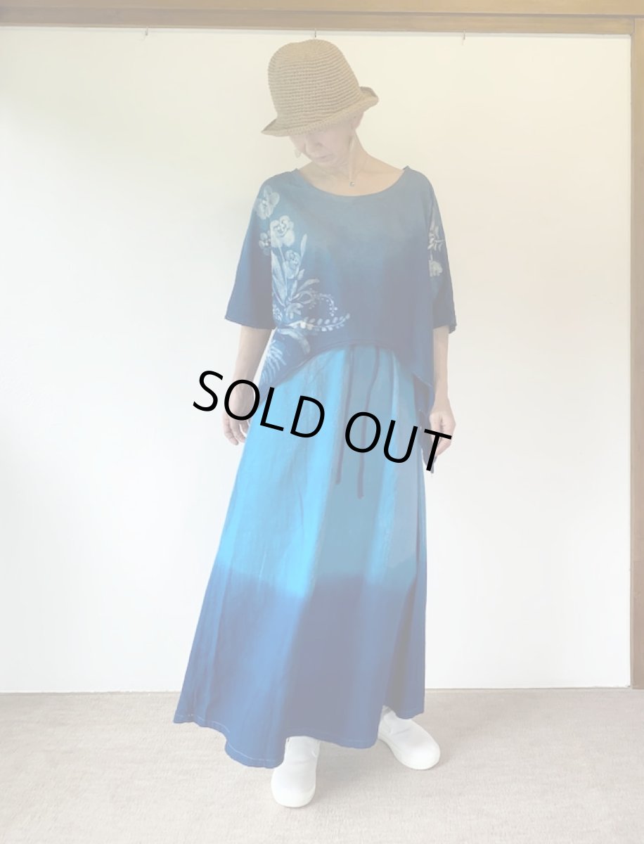 画像8: Aのみ　ラスト１！各1点物　藍染め　手描き　ヘンプコットン　ウィングポンチョ　花々　３種類　まんだらや　[ブランド直送] (8)