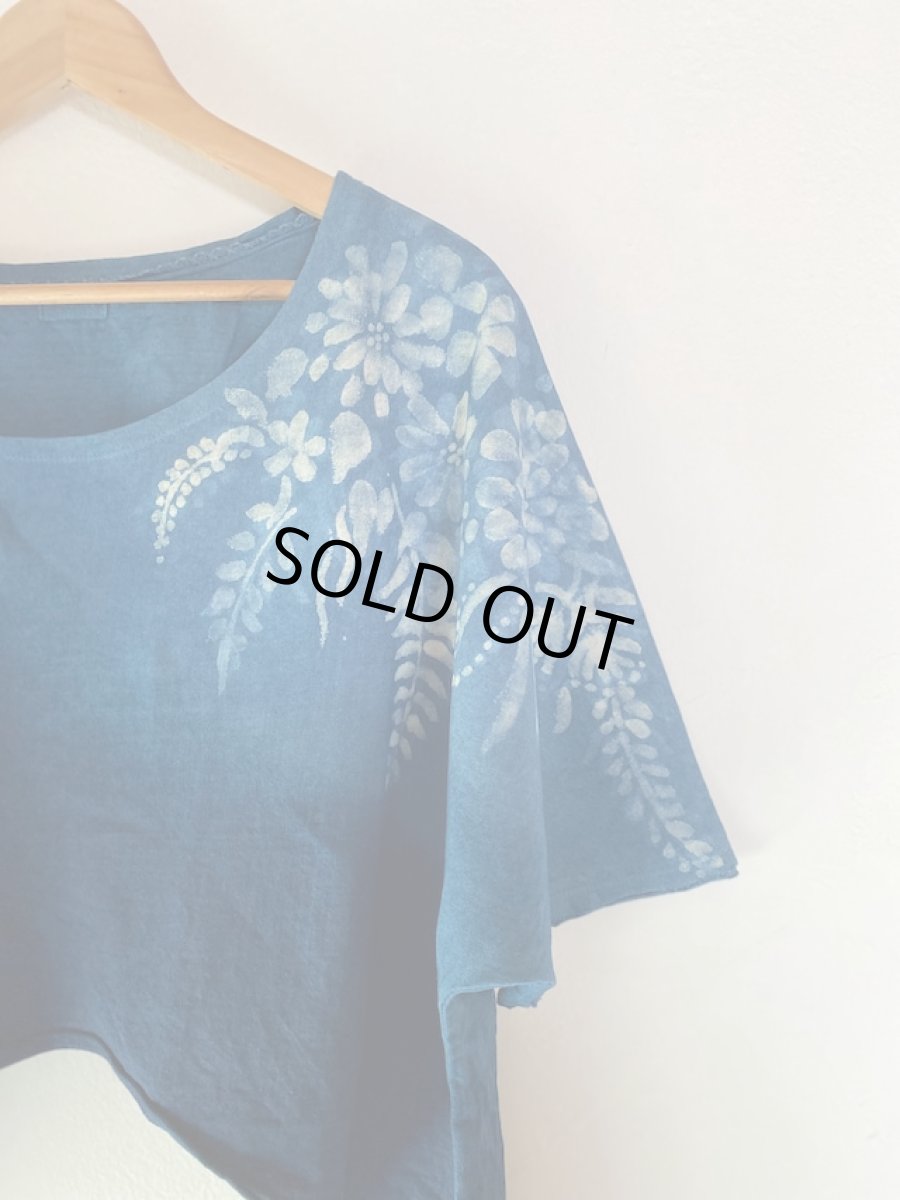 画像4: Aのみ　ラスト１！各1点物　藍染め　手描き　ヘンプコットン　ウィングポンチョ　花々　３種類　まんだらや　[ブランド直送] (4)