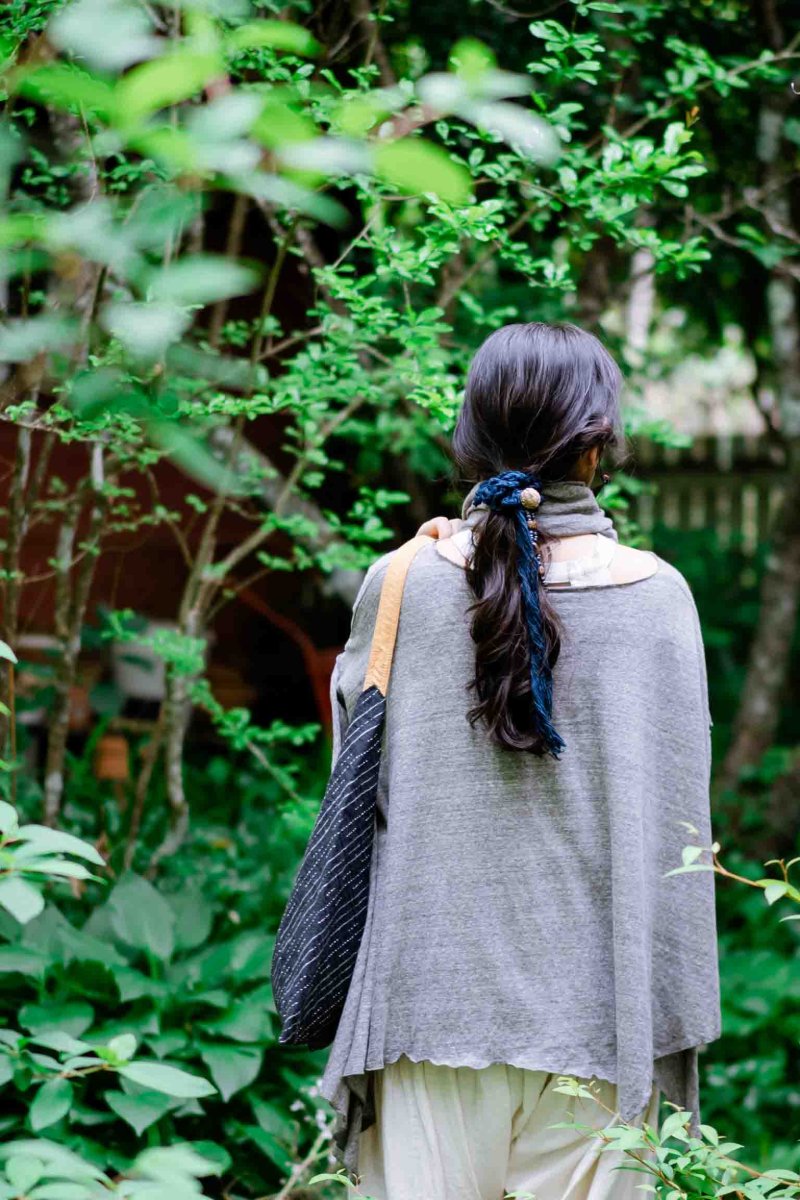 画像10: 10%OFF!リバイバルコットンアシンメトリートップス　スヌード付き　ポンチョ　５カラー (10)