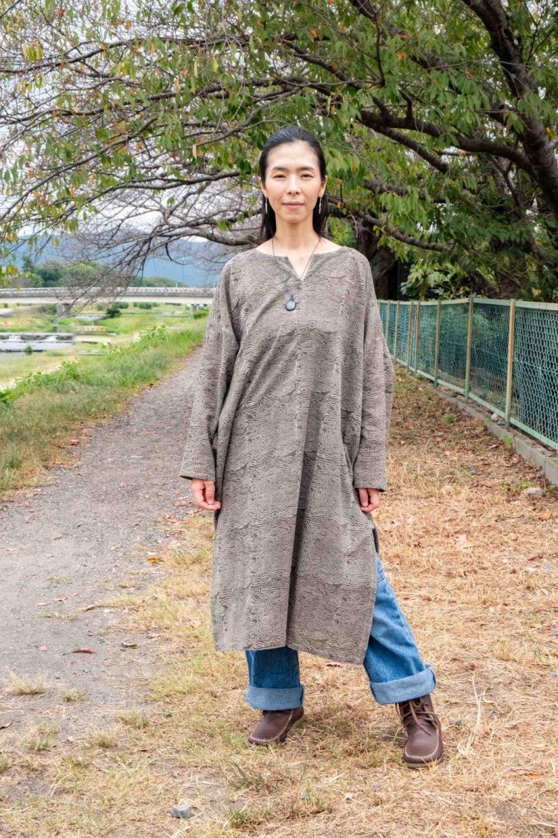 画像6: 10%OFF!! 在庫僅か！人間国宝Drイスマイル カトリ氏のテキスタイル！アジュラックブロックプリントカフタンロングスリーブ　6パターン　NATSUMI-YA (6)