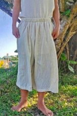 画像8: ユニセックス　ヘンプコットン  ゆったりワイドパンツ　生成りまたはピンクベージュ薄手　アマヤマ草庵　[直送アイテム】 (8)