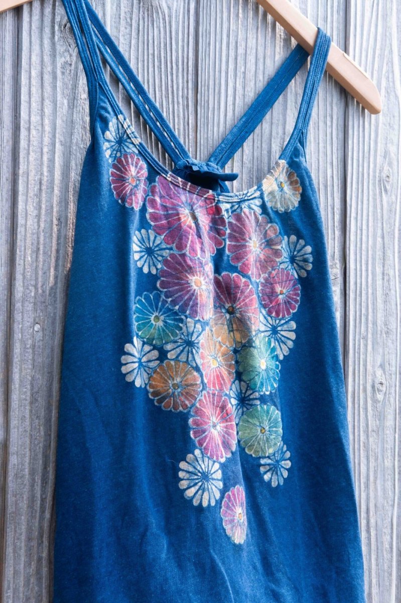 画像4: 1点もの ろうけつ染め 藍染 ヘンプコットン 2ラインキャミソール Mサイズ ukA x chill no ki コラボ (4)